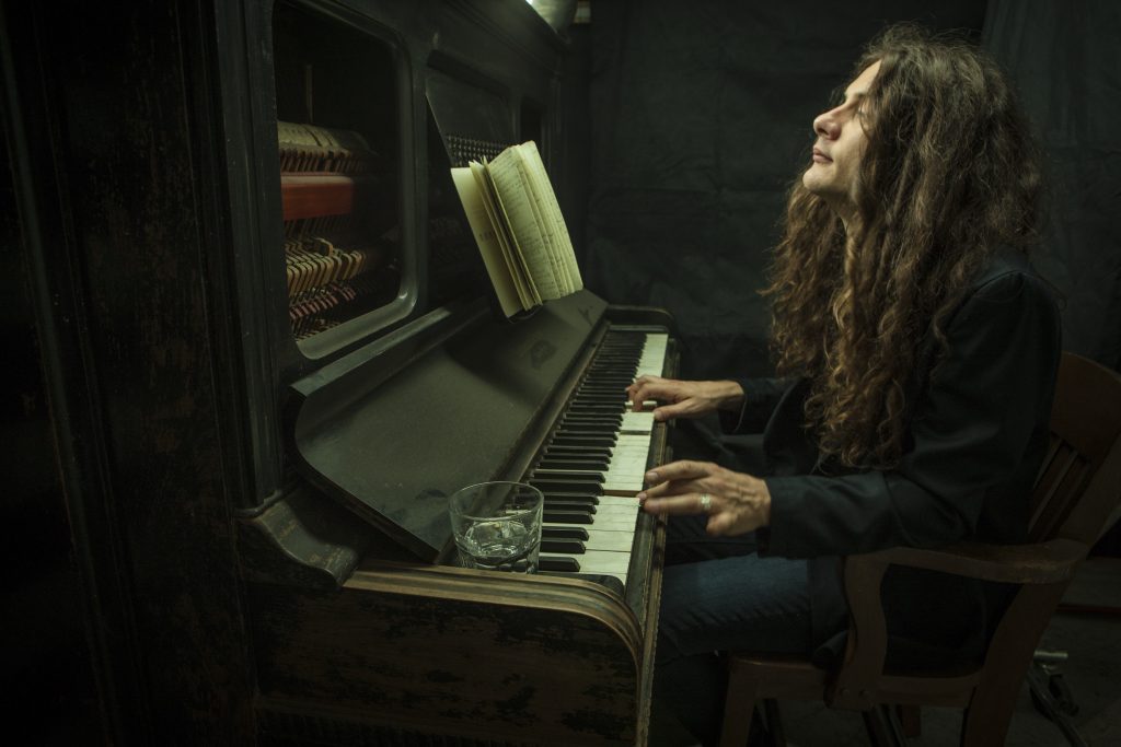 Kurt Vile by Marina Chavez